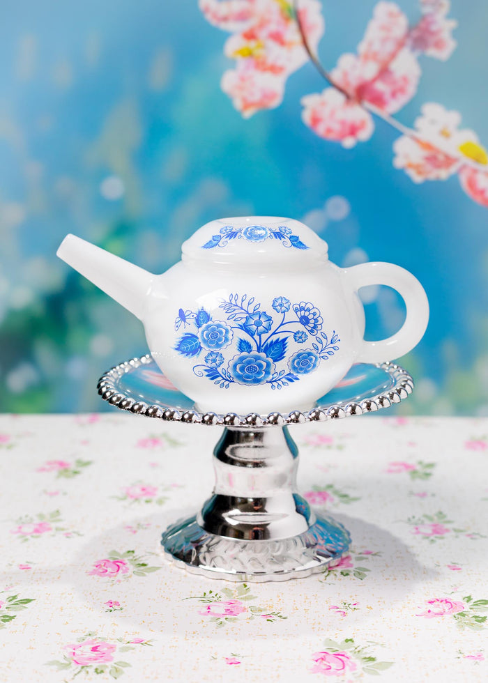FINE CHINA TEAPOT PIPE