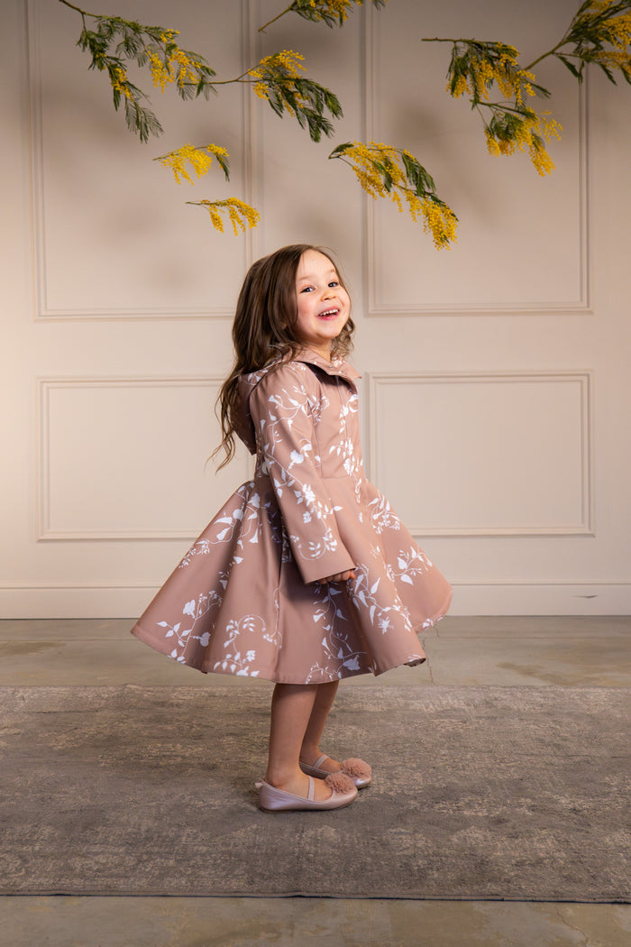Fitted and flared coat for girls in beige