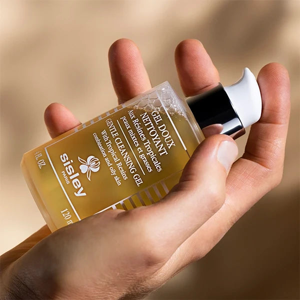Sisley Gentle Cleanising Gel With Tropical Resins