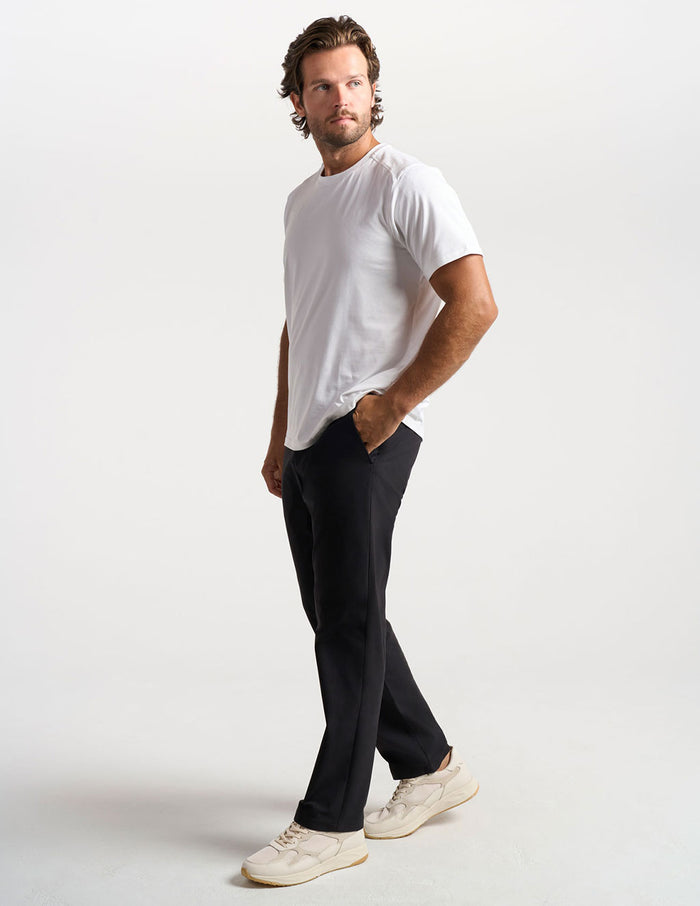 GHØST CHINOS - Mach Black - Classic Fit (The Shadow Forms)
