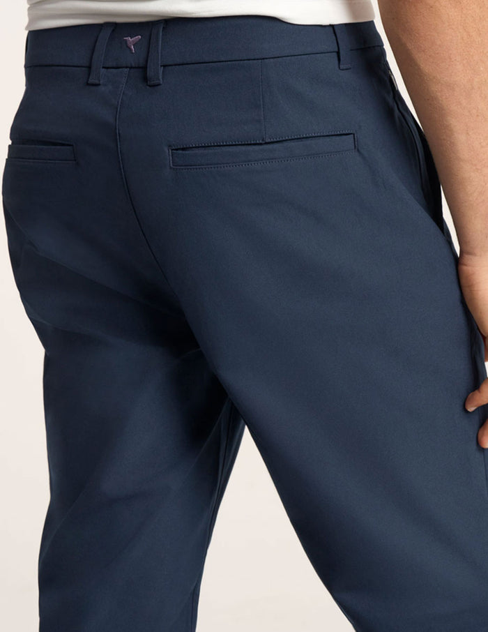 GHØST CHINOS - Signal Navy - Classic Fit (The Laminar Flows)