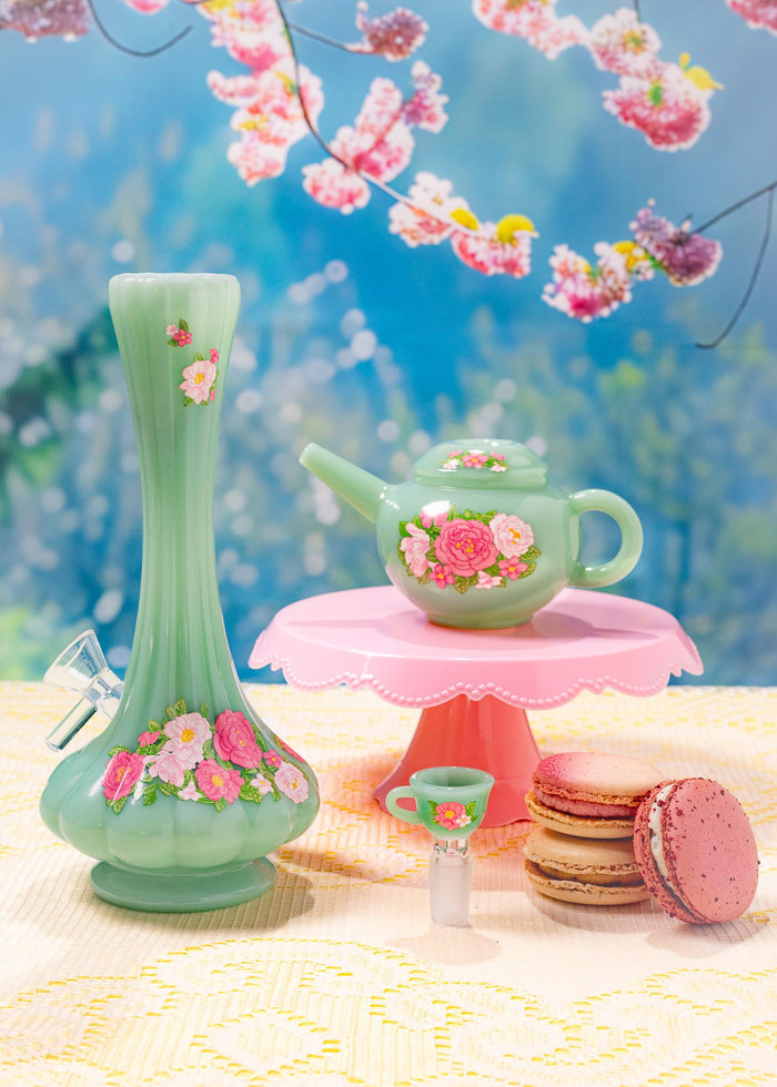 JADE FLORAL TEACUP BOWL