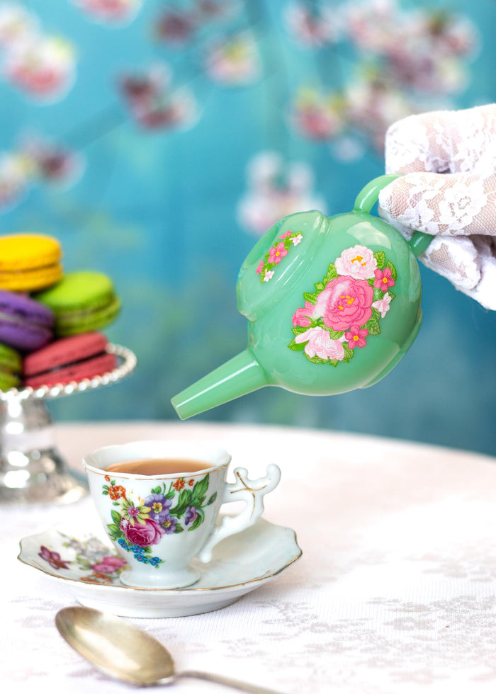 JADE FLORAL TEAPOT PIPE