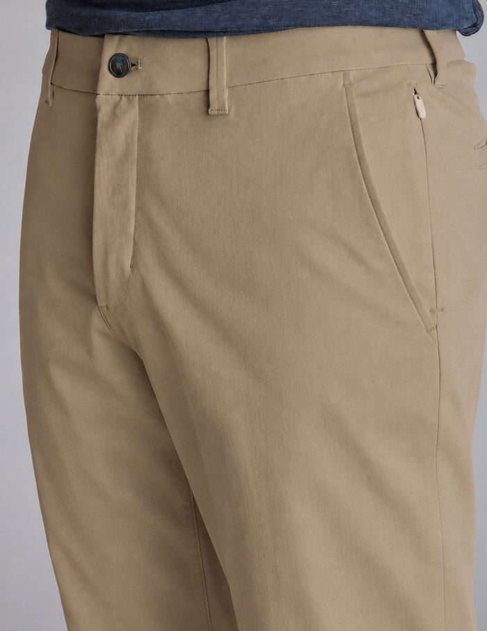 Loophole Chinos - Quicksand Khaki - Classic Fit (The Jeff Pesos)