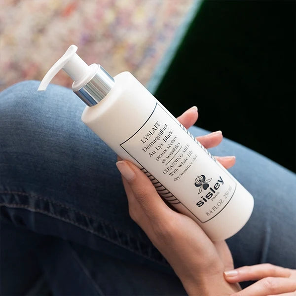 Sisley Lyslait | Cleansing Milk With White Lily