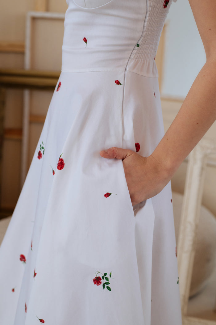 'Petite Fleur' dress in size 48 (with imperfection)