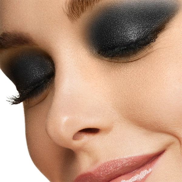 Pupa Milano Vamp! Extreme Creamy Powder Eyeshadow Dramatic Effect Pay-Off Extreme Black 2.5gm#Shade_Extreme Black:1