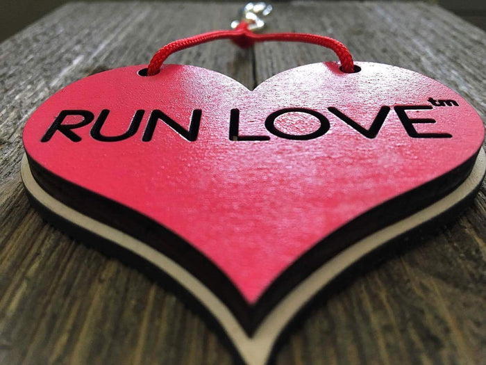 RUN LOVE zipper pull