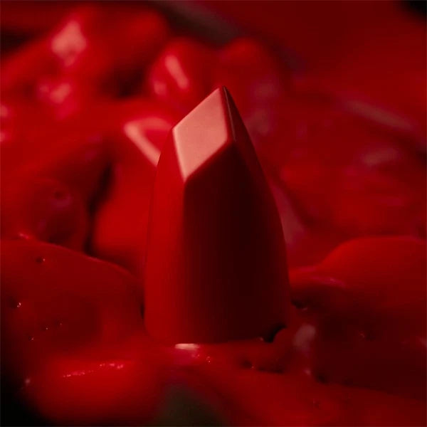 Serge Lutens Fard a Levres L'etoffe du Mat Matte Lipstick 2 Gm#Shade_M1