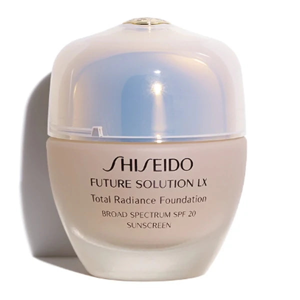 Future Solution Lx Total Radiance Foundation  G4 - Golden 4