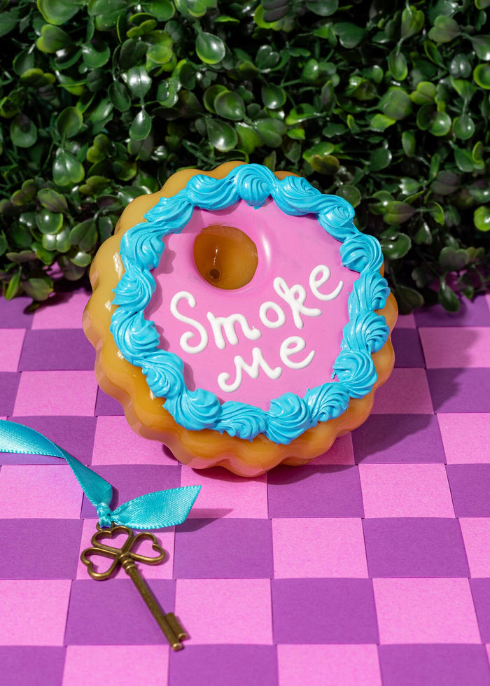 SMOKE ME COOKIE PIPE