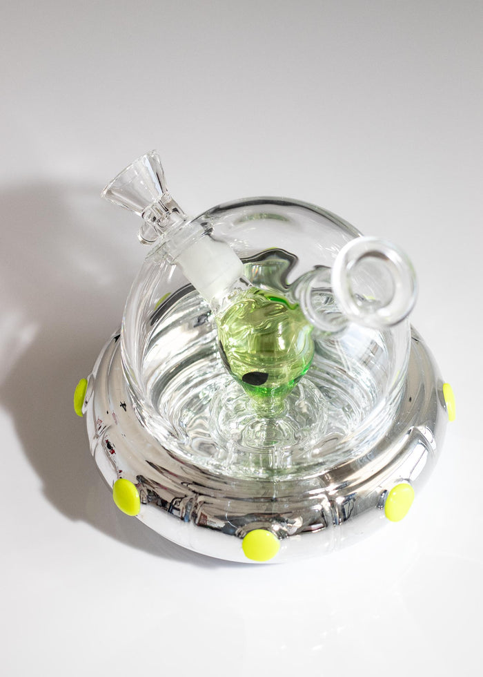ufo bong