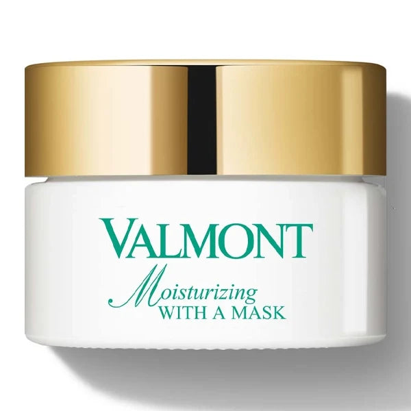 Moisturizing with a mask